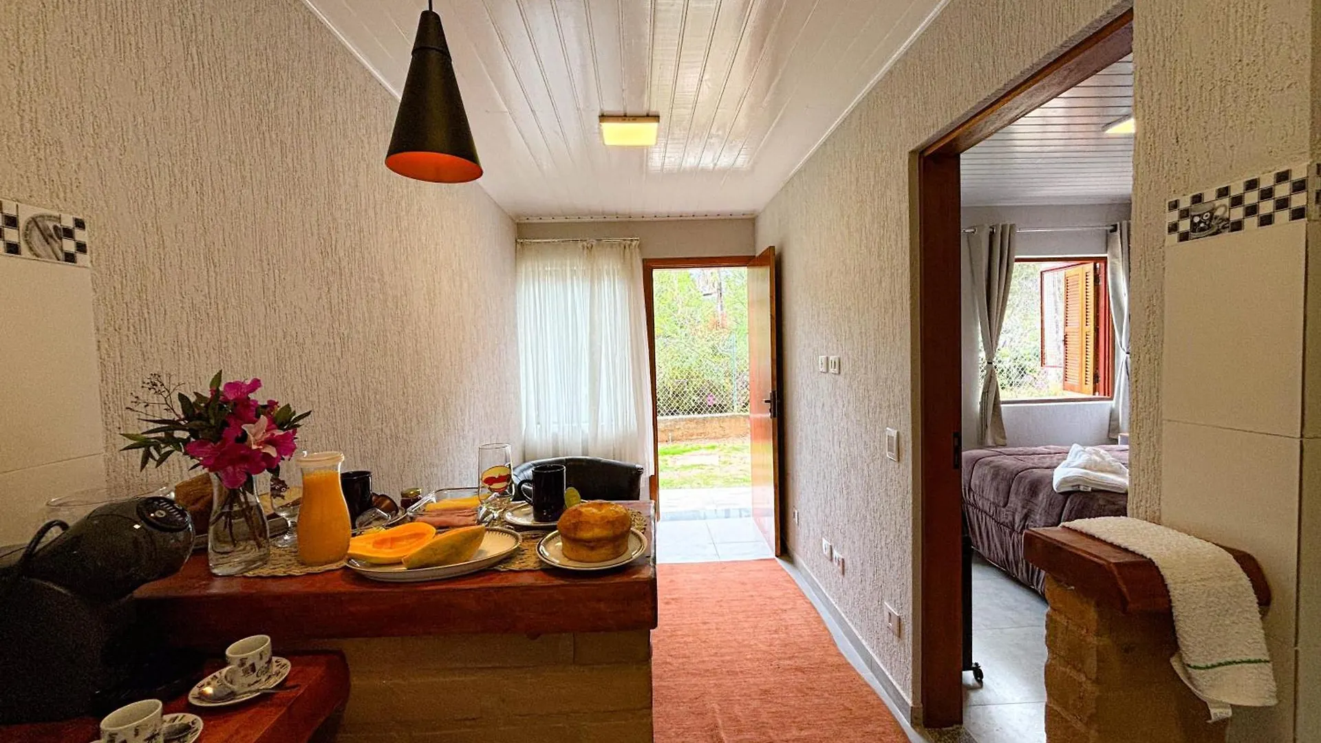 Refugio Das Flores Campos do Jordao Apartment